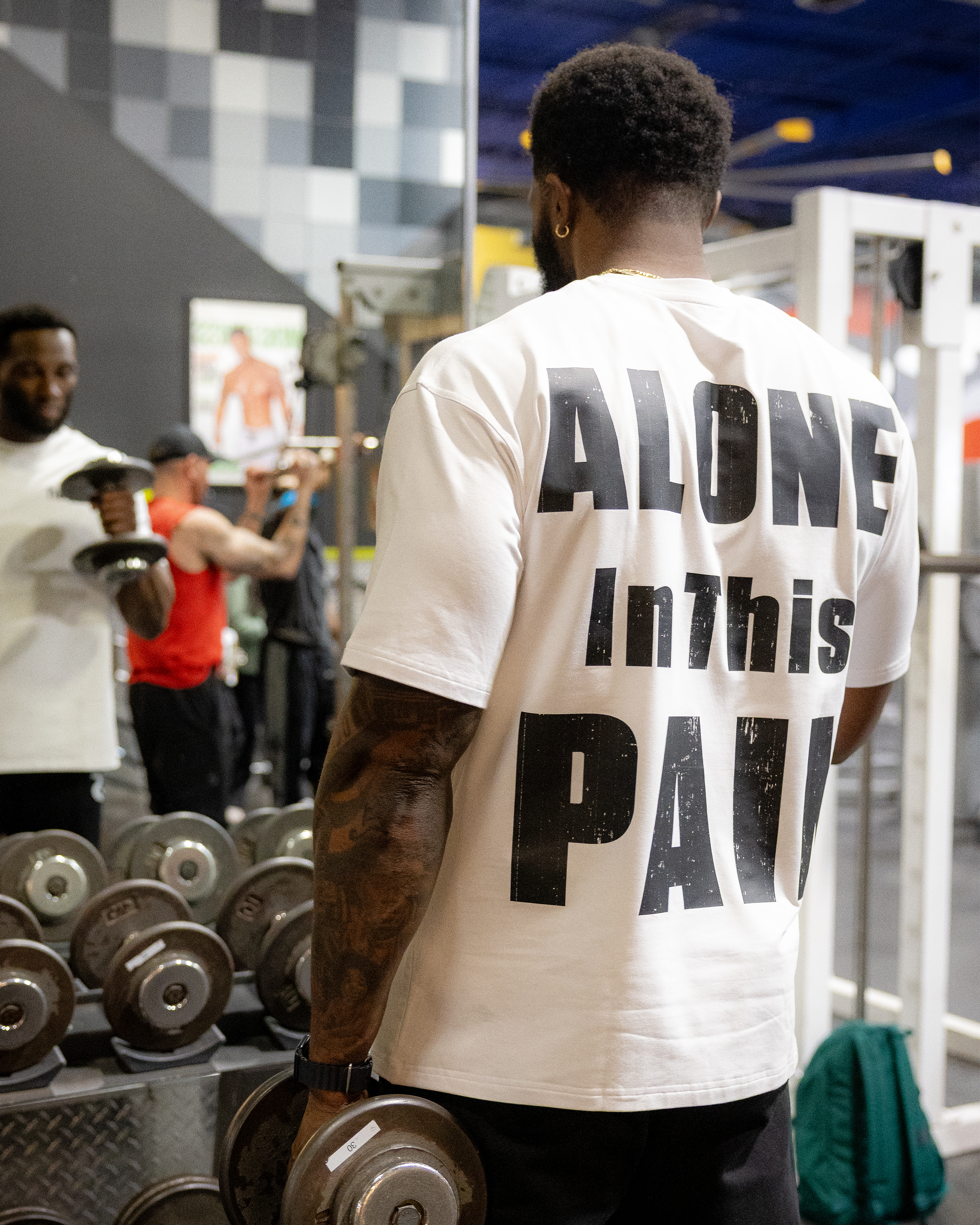 ALONE IN THIS PAIN OVERSIZED TEE